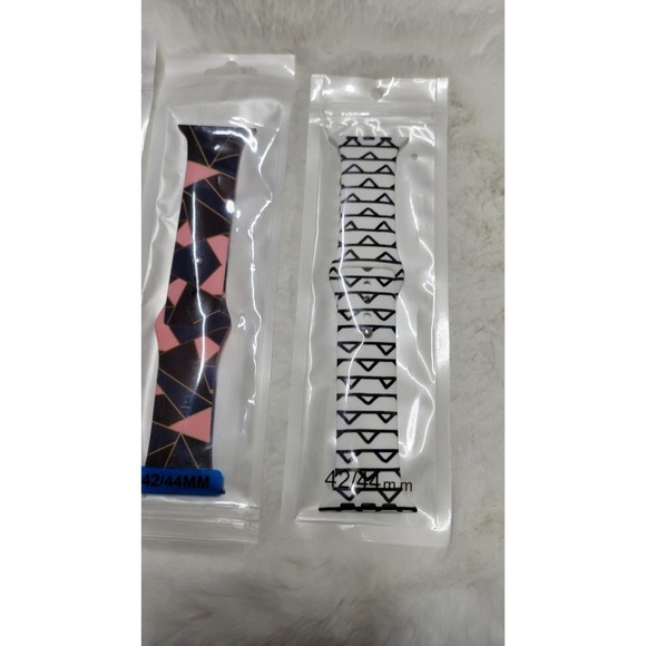 BOHO GEOMETRIC APPLE WATCH BAND 42/44 Set of 3 - Picture 2 of 4